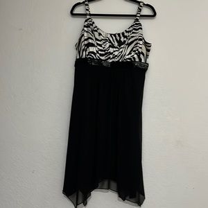 Women’s Black and White Animal Print A line Dress